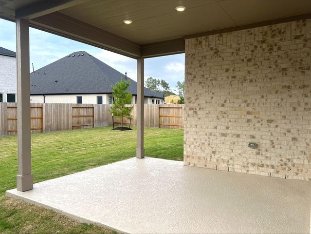 29753 Brushy Gables Drive, Magnolia, TX 77354