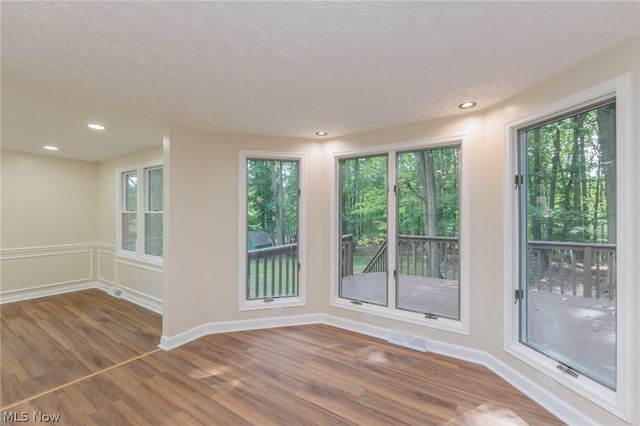 10143 Deer Run, Brecksville, OH 44141