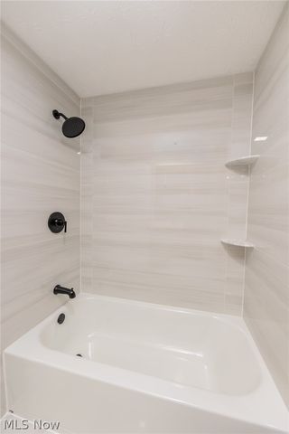 10143 Deer Run, Brecksville, OH 44141