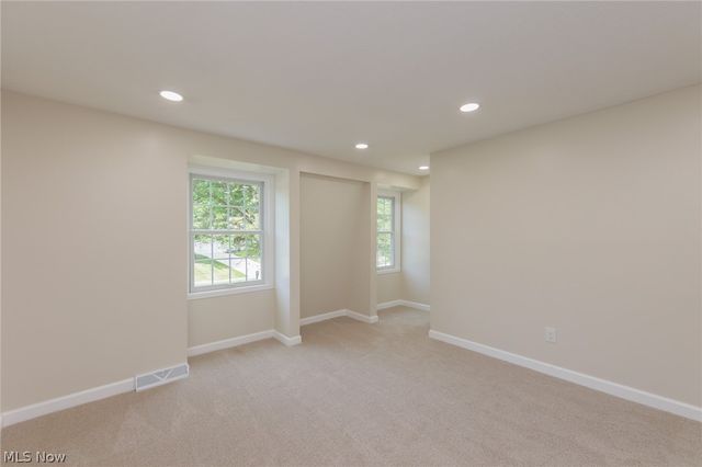 10143 Deer Run, Brecksville, OH 44141