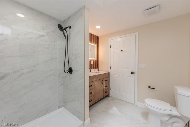 10143 Deer Run, Brecksville, OH 44141