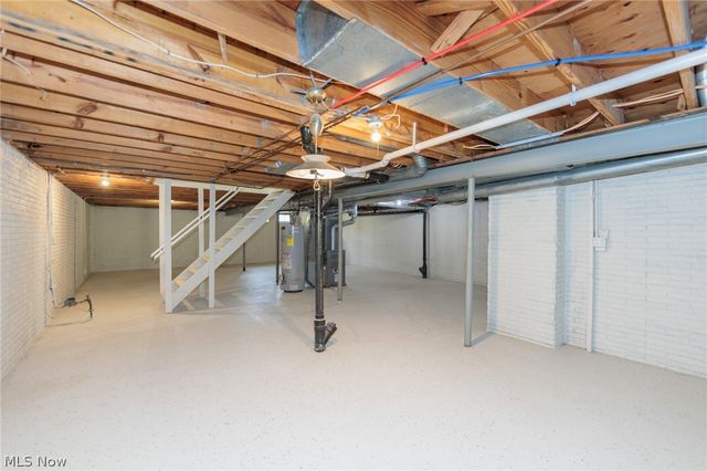 10143 Deer Run, Brecksville, OH 44141