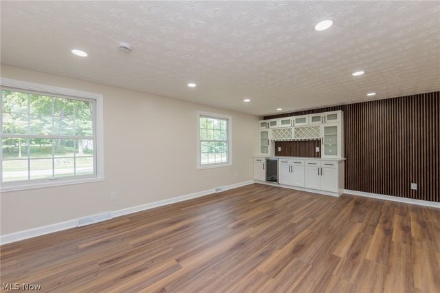 10143 Deer Run, Brecksville, OH 44141