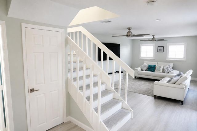 1506 N Lawnwood Circle, Fort Pierce, FL 34950