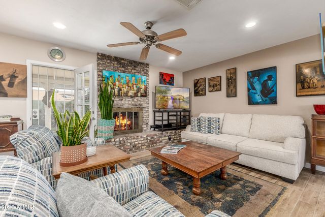 6616 N 16TH Drive, Phoenix, AZ 85015