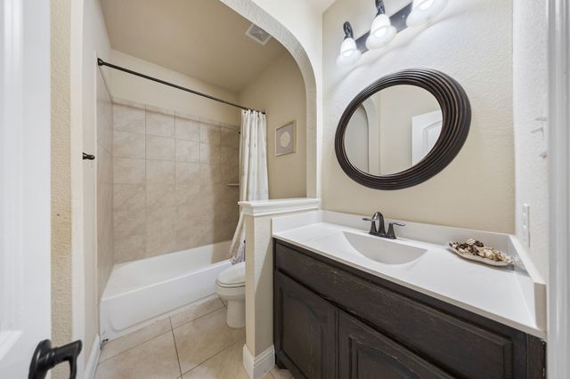3204 Chambley Lane, Mansfield, TX 76084