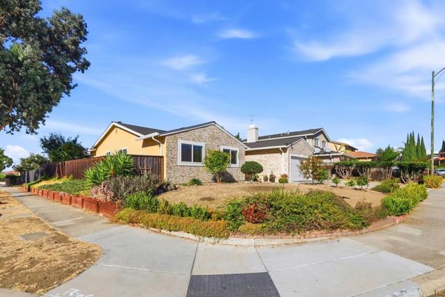 2097 Flintfield Drive, San Jose, CA 95148