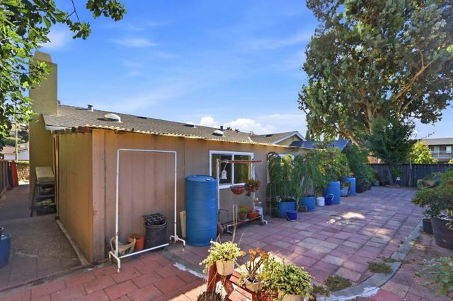 2097 Flintfield Drive, San Jose, CA 95148