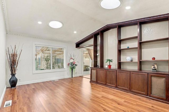 2097 Flintfield Drive, San Jose, CA 95148