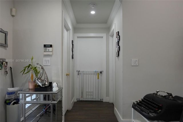 5763 NW 97th Ct, Doral, FL 33178