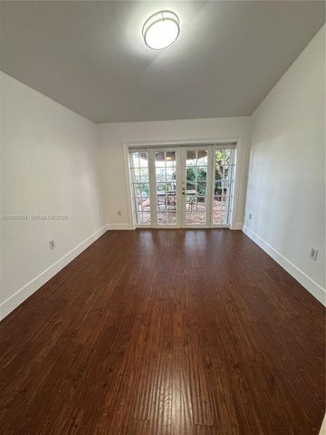 5763 NW 97th Ct, Doral, FL 33178