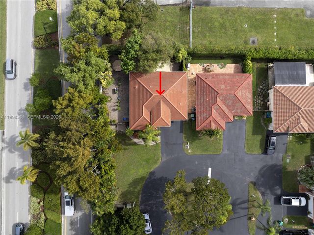 5763 NW 97th Ct, Doral, FL 33178