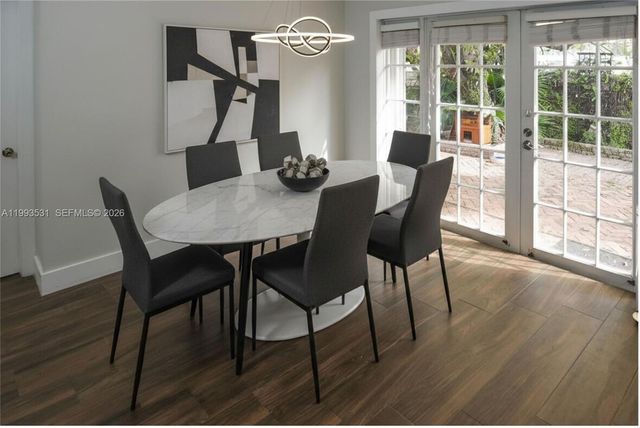 5763 NW 97th Ct, Doral, FL 33178