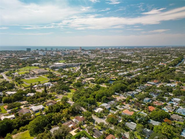 698 NW 7th Ave, Boca Raton, FL 33486