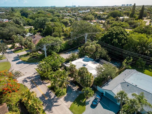 698 NW 7th Ave, Boca Raton, FL 33486