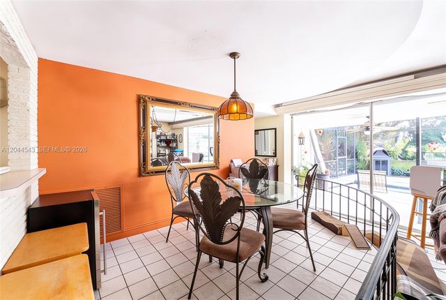 698 NW 7th Ave, Boca Raton, FL 33486