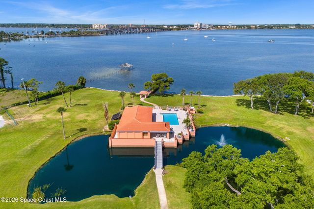 343 N Tropical Trail 404, Merritt Island, FL 32953