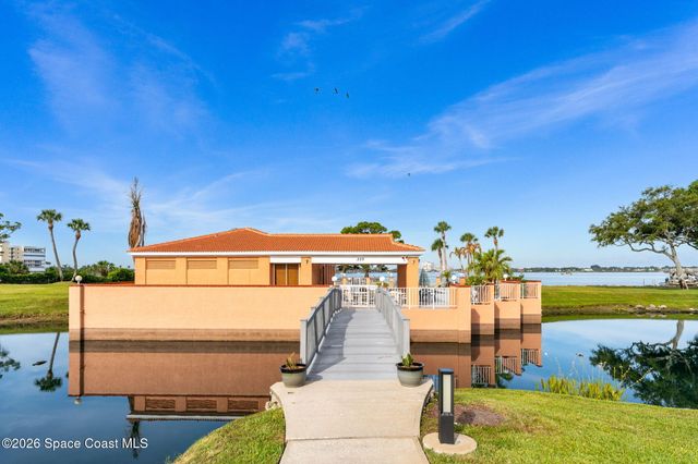 343 N Tropical Trail 404, Merritt Island, FL 32953