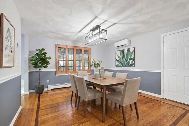 112 Taunton St, Plainville, MA 02762