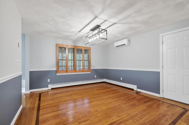 112 Taunton St, Plainville, MA 02762