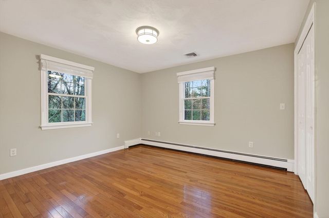 112 Taunton St, Plainville, MA 02762