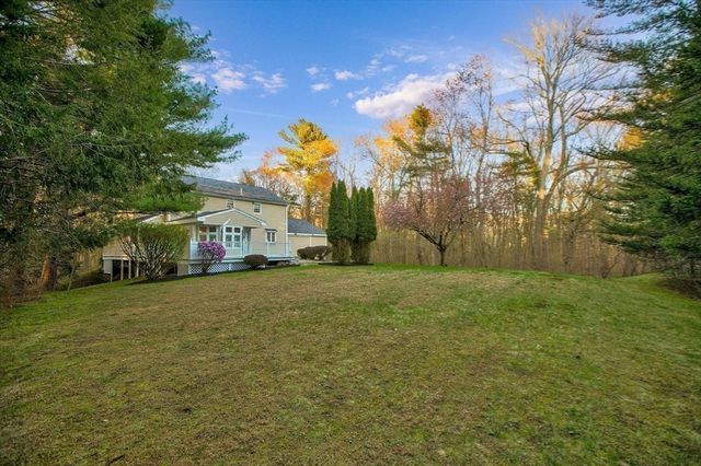 112 Taunton St, Plainville, MA 02762