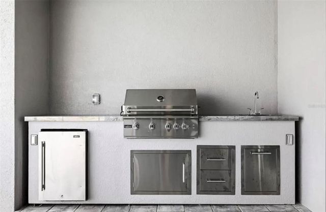 928 NE 3RD AVENUE, Cape Coral, FL 33909