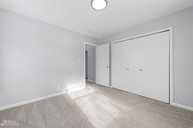 15365 Frazho Road, Roseville, MI 48066