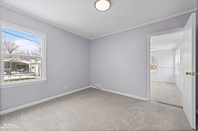 15365 Frazho Road, Roseville, MI 48066