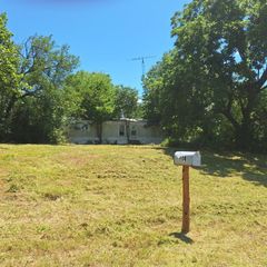 114 E Sycamore Street, Ravenna, TX 75476