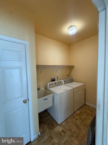 1117 WOODBRIDGE WAY, West Chester, PA 19380