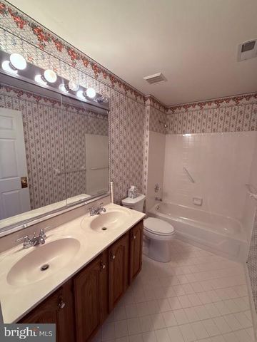 1117 WOODBRIDGE WAY, West Chester, PA 19380