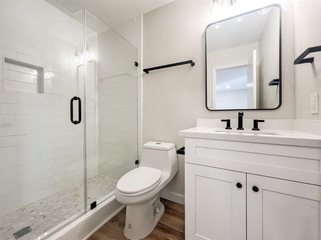 3506 Larchmont CV B, Austin, TX 78704