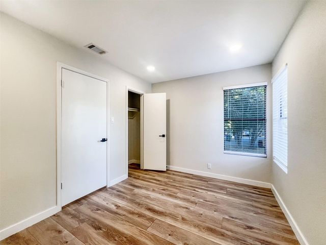 3506 Larchmont CV B, Austin, TX 78704