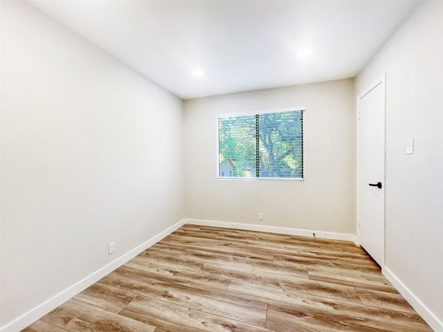 3506 Larchmont CV B, Austin, TX 78704