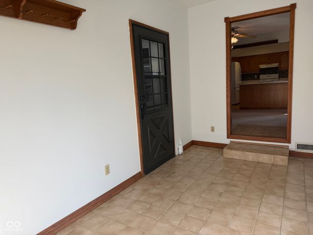 602 S Morristown Pike, Greenfield, IN 46140