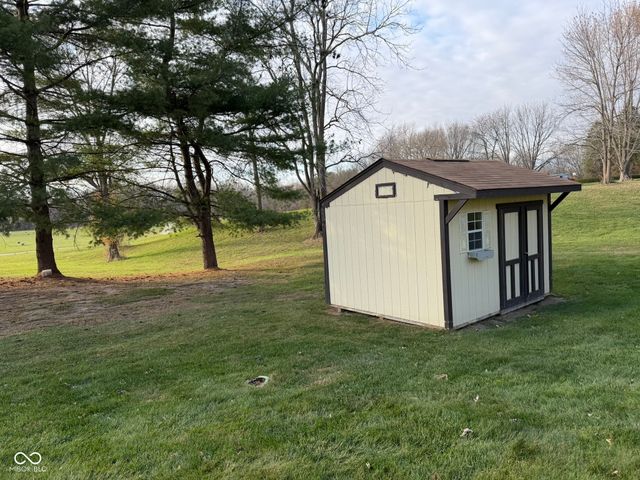 602 S Morristown Pike, Greenfield, IN 46140