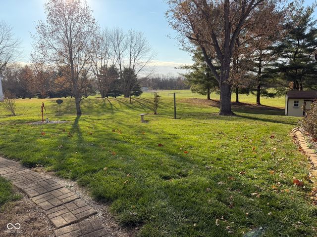 602 S Morristown Pike, Greenfield, IN 46140