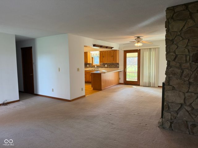 602 S Morristown Pike, Greenfield, IN 46140