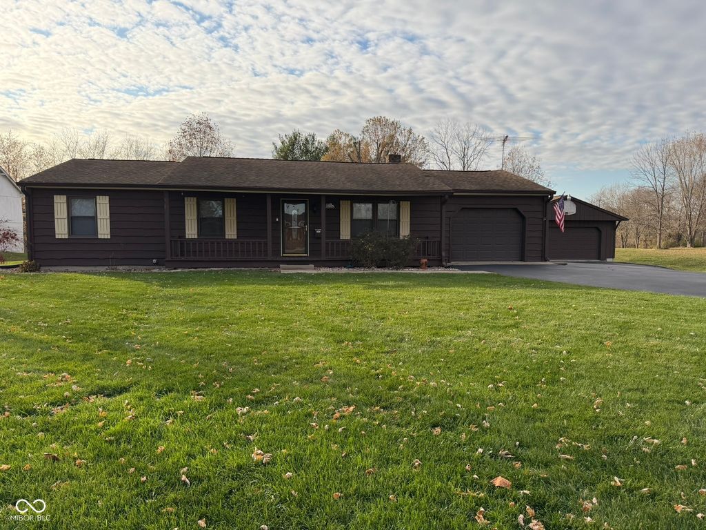 602 S Morristown Pike, Greenfield, IN 46140