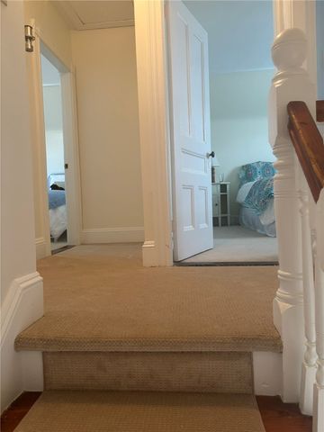 11 Eastnor Road, Newport, RI 02840