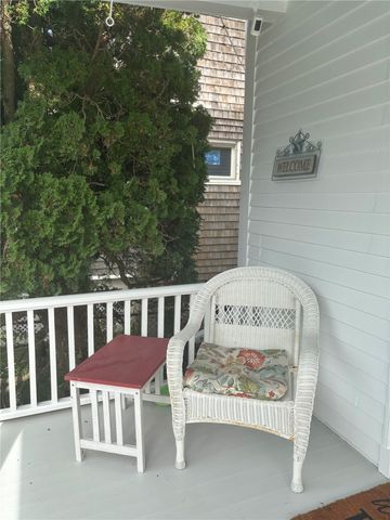 11 Eastnor Road, Newport, RI 02840