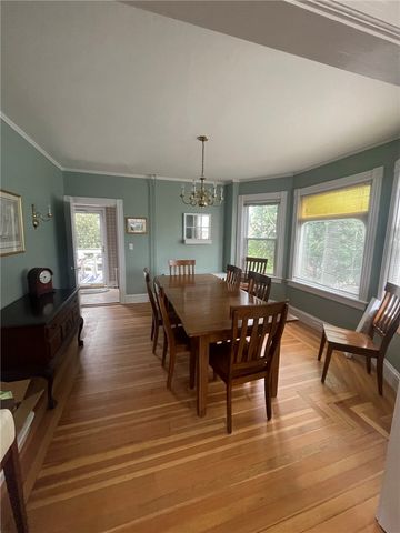 11 Eastnor Road, Newport, RI 02840