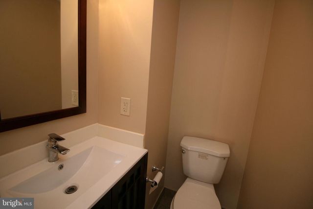 512 SUFFIELD DR, Gaithersburg, MD 20878
