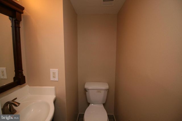 512 SUFFIELD DR, Gaithersburg, MD 20878