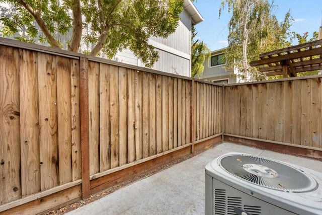 106 Bascom Court, Campbell, CA 95008
