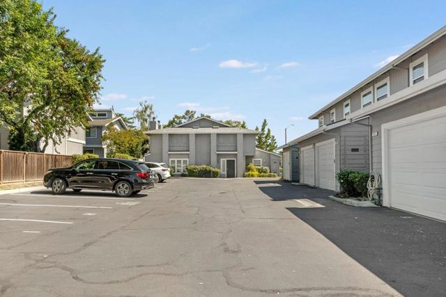 106 Bascom Court, Campbell, CA 95008