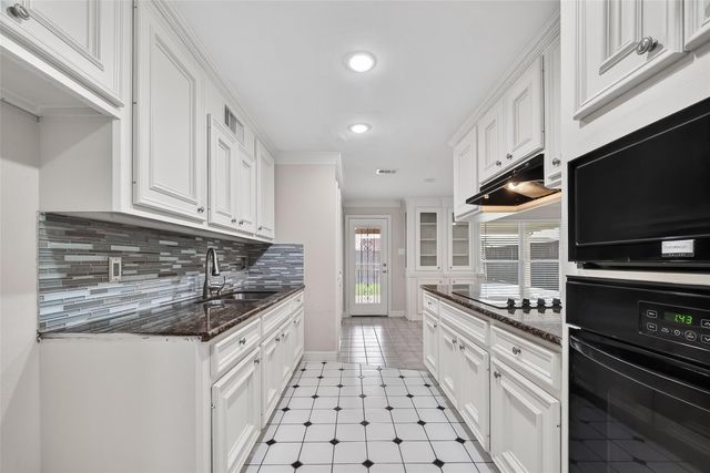 14238 Pinewest Drive, Houston, TX 77049