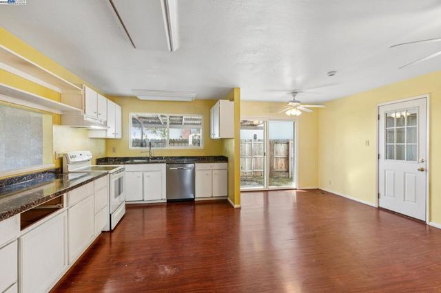 1273 Mcdonald Dr, Pinole, CA 94564