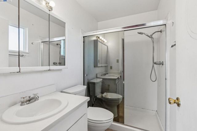 1273 Mcdonald Dr, Pinole, CA 94564